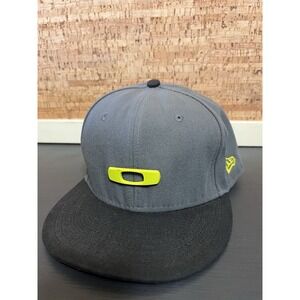 Oakley‎  Metal 2.0 Gascan Cap Multicolor Snapback Hat  Exclusive DISCONTINUED -